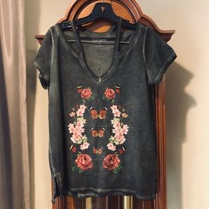 Cut out T-shirt